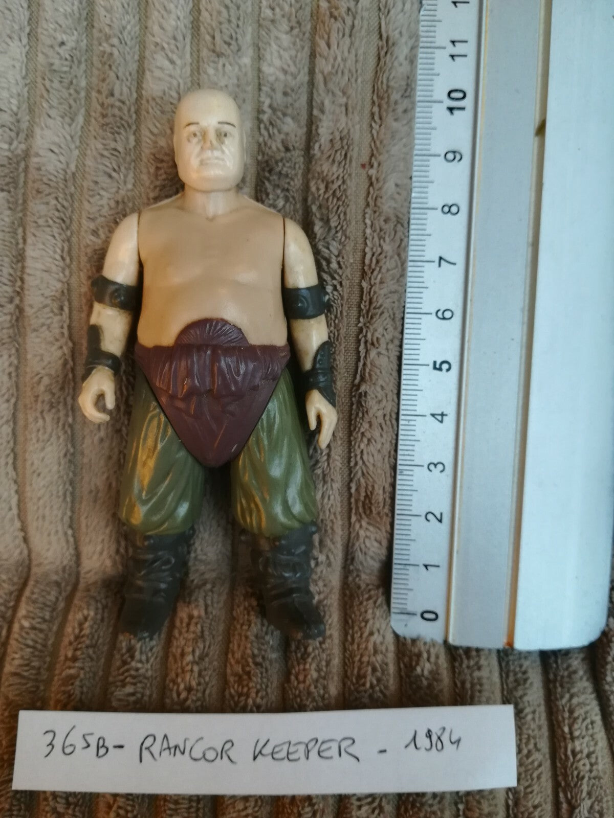 STAR WARS action figure 365B: RANCOR KEEPER - 1984