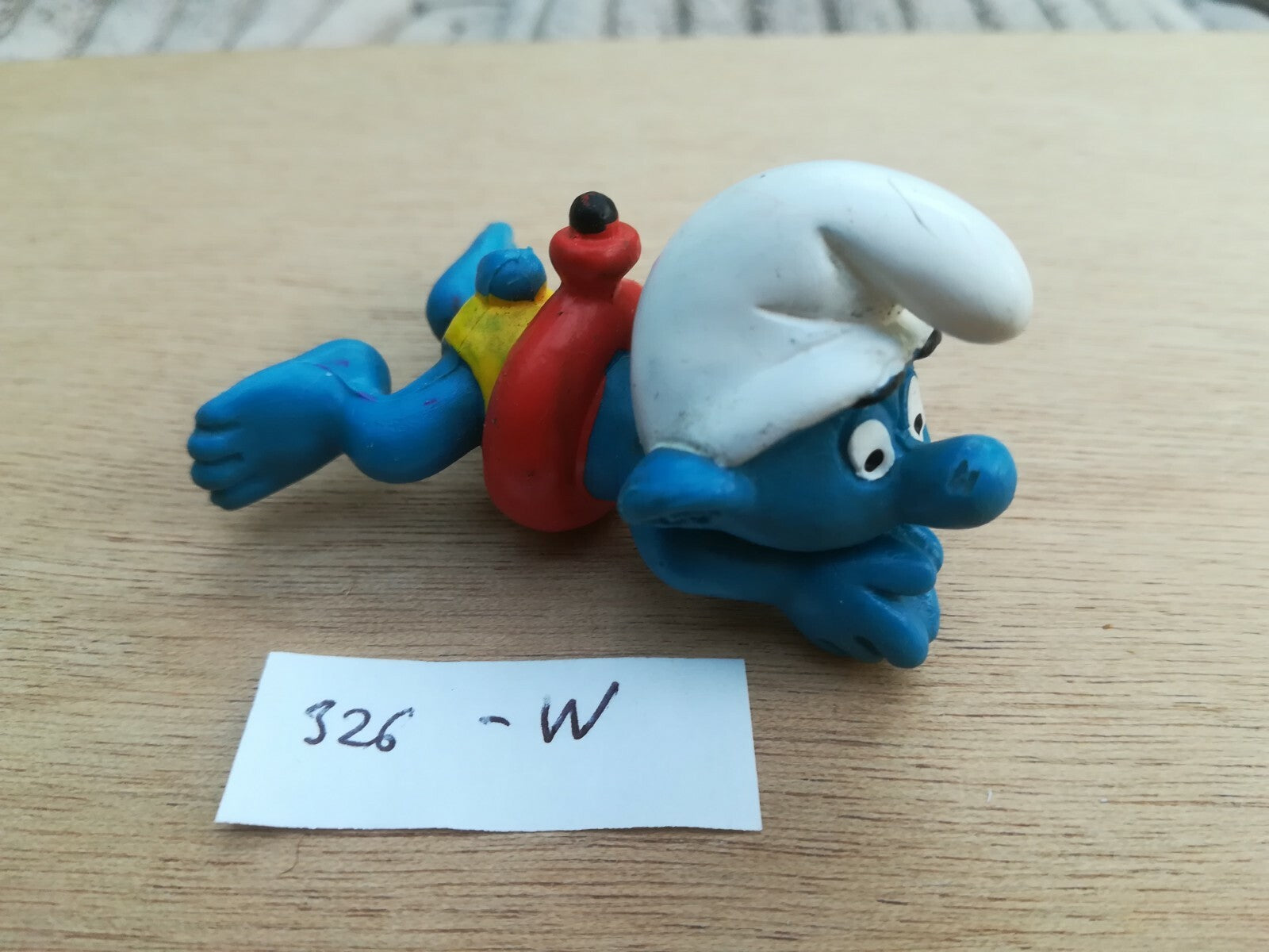 SMURF figurine 326: Swimmer with red buoy - W.Germany /Smurf
