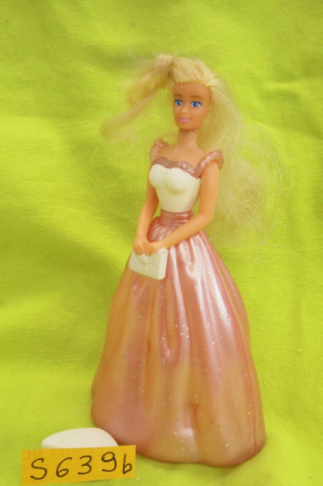 Doll S639*: Mini Barbie McDonald USA 10cm Princess