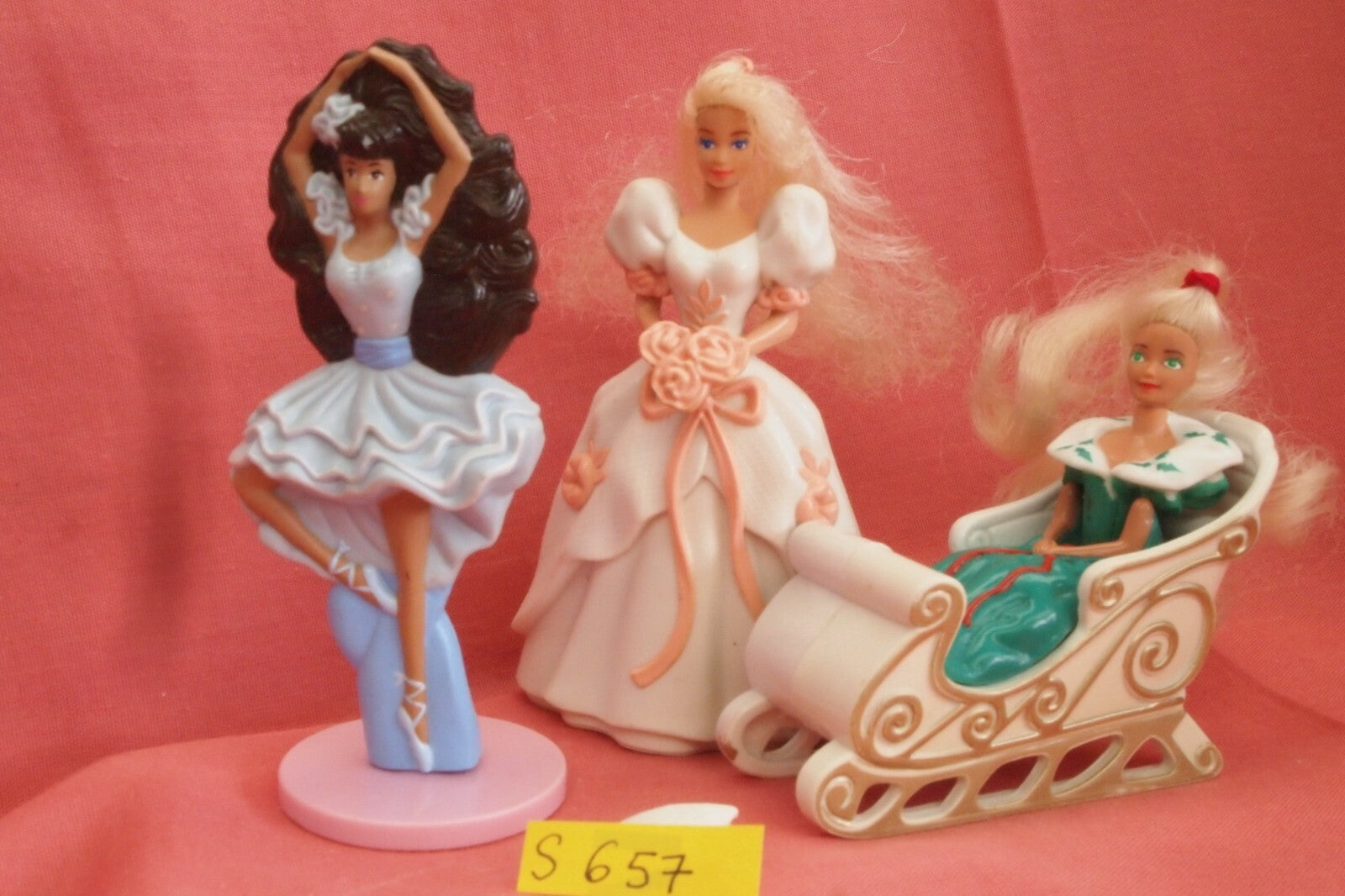 Doll S657: Set of 3 mini Barbie McDonald USA 10cm