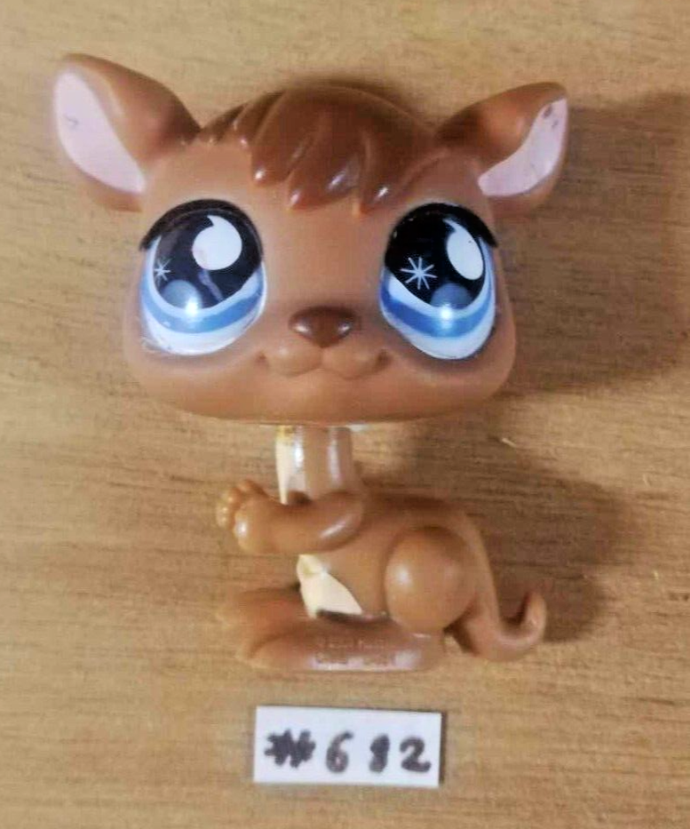 LITTLEST PETSHOP figurine: KANGAROO #682 (kangaroo)