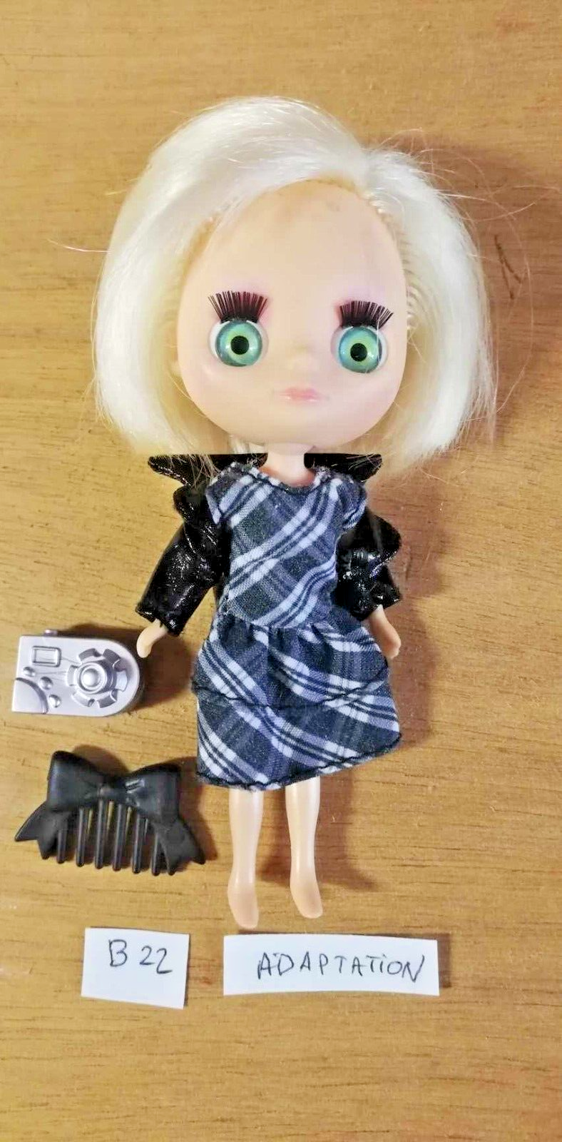 LITTLEST PETSHOP figurine: BLYTHE #B22 (adaptation)