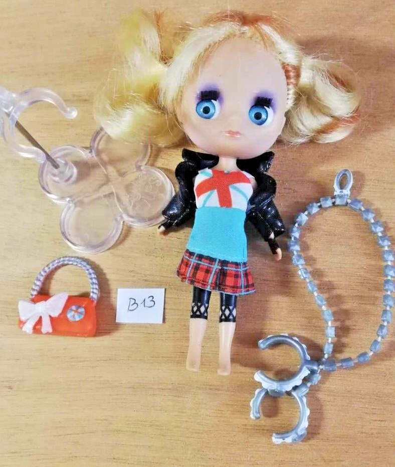 LITTLEST PETSHOP figure: BLYTHE #B13