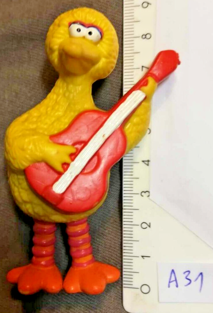 SESAME STREET A31 figurine: BIG BIRD / guitar - CTW Hong-Kong 1982 - Henson