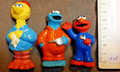 Lot A38 de 3 Figurines RUE SESAME street - Mécaniciens  JHP - Henson