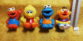 Lot A42 : 4 Figurines CULBUTOS RUE SESAME street - Henson