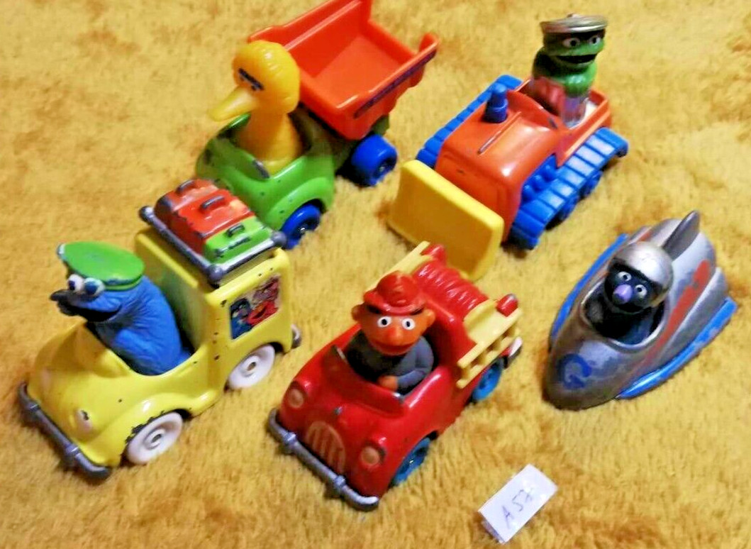 Lot A57 de 5 voitures RUE SESAME street diecast Playskool 1981-1983 - Henson