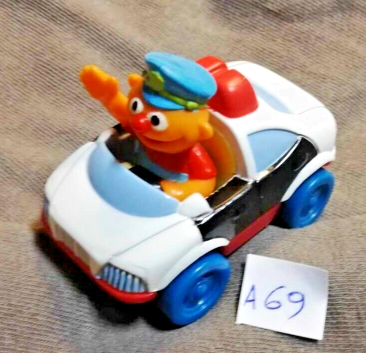 Voiture A69 Vintage ERNIE police Rue Sesame street Tyco Matchbox 1997 diecast