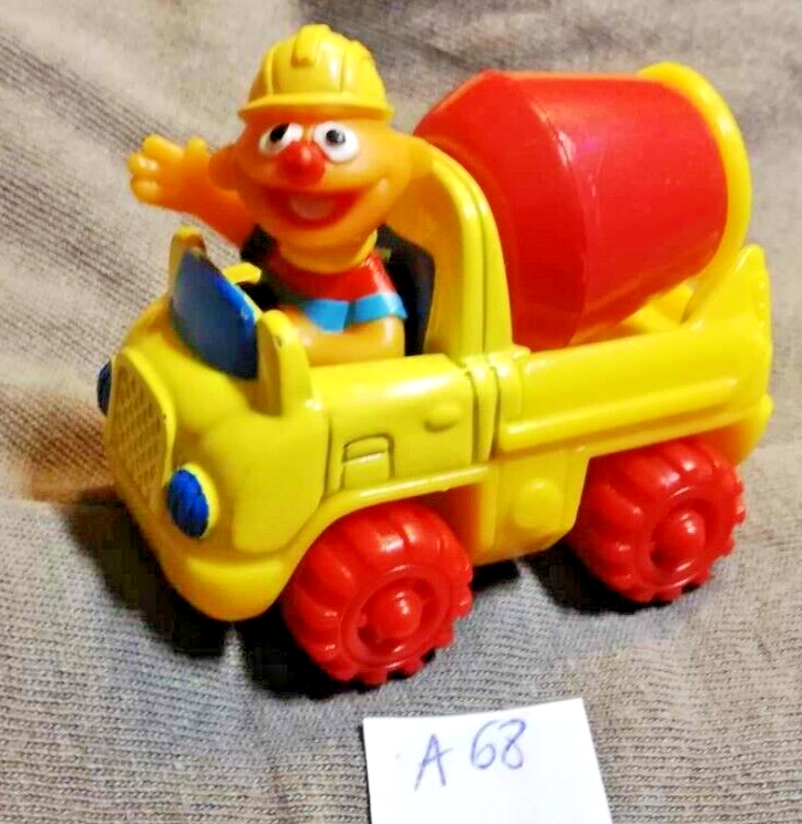 Voiture A68 Vintage camion ERNIE Rue Sesame street Tyco Matchbox 1997 diecast