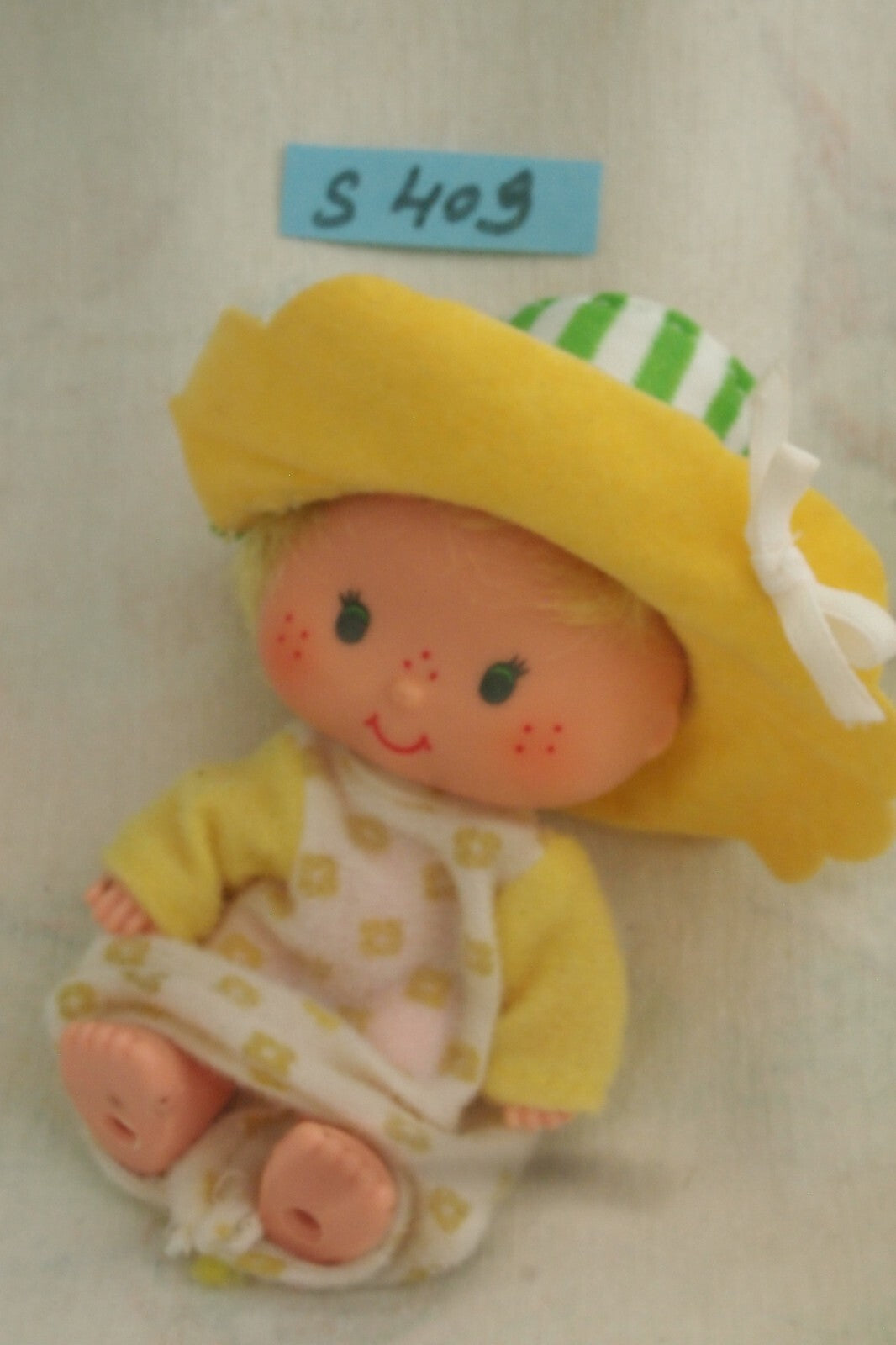 Strawberry Shortcake Doll No. S409