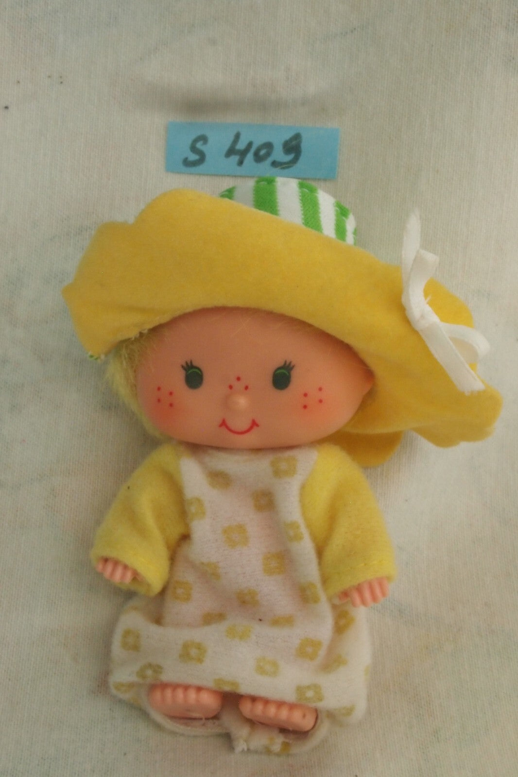 Strawberry Shortcake Doll No. S409