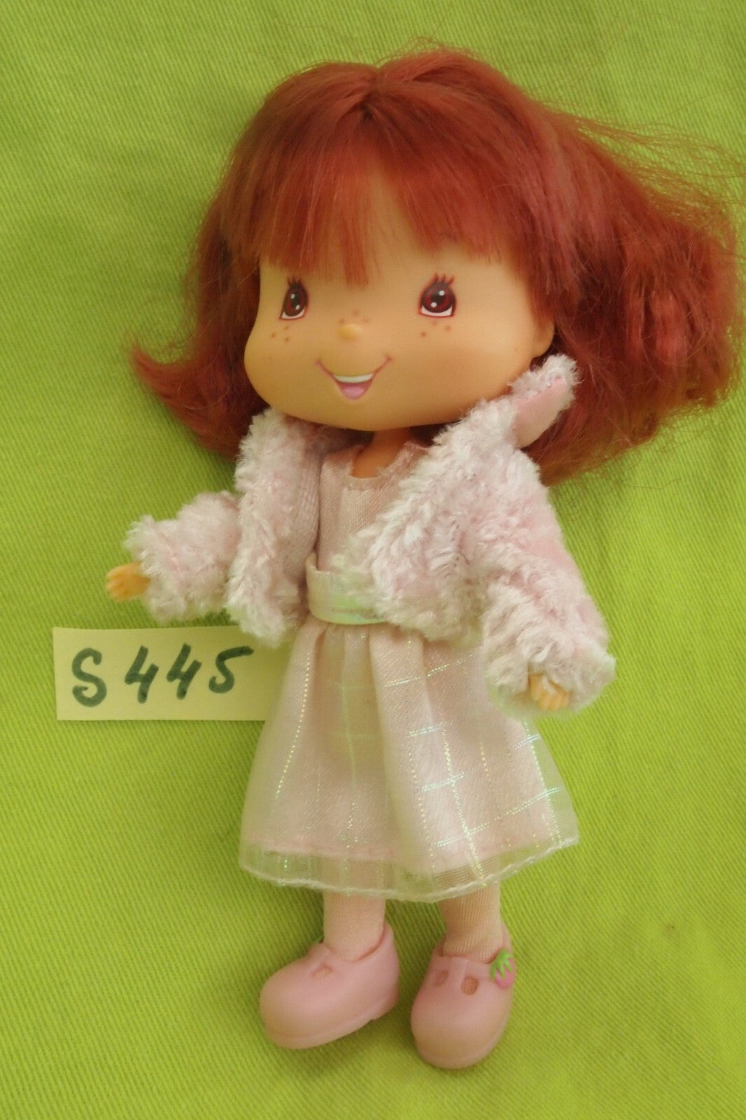 Strawberry Shortcake Doll No. S445 - 14 cm