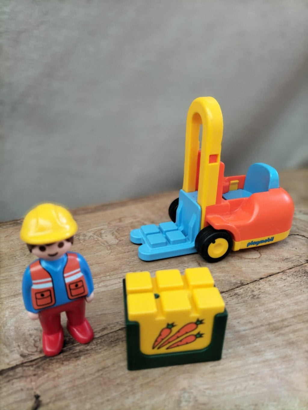 Playmobil 123: Worker + pallet jack/forklift