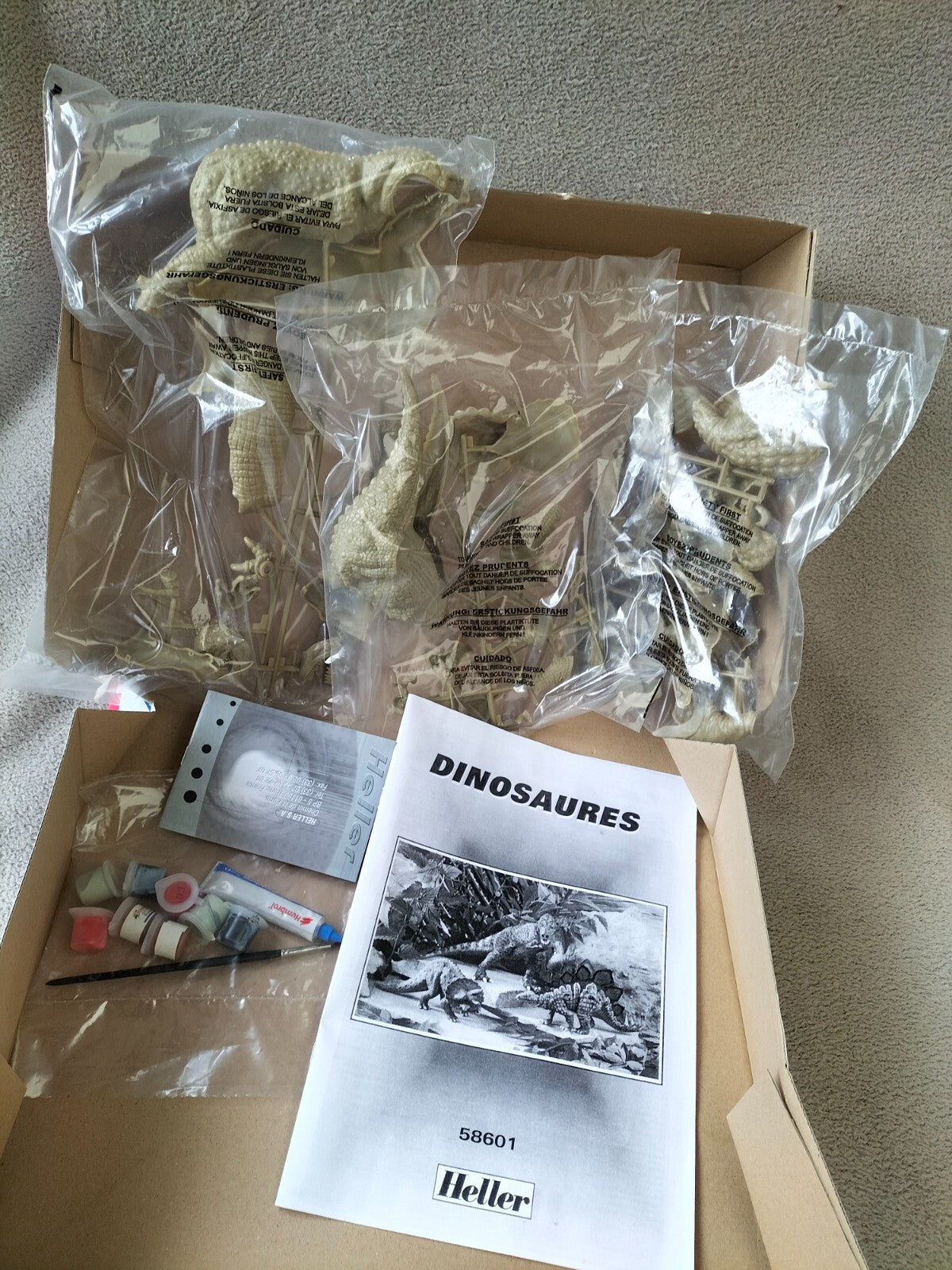 Jurassic Dinosaurs Gift Set Fnac Early Learning &amp; Games - 3 Models