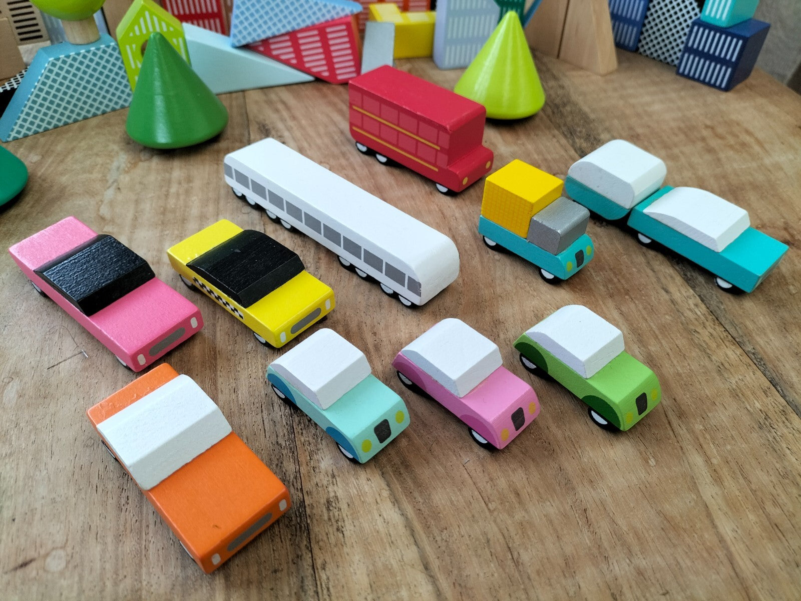 FLOYD City Builder: 69 Wooden Blocks and Vehicles