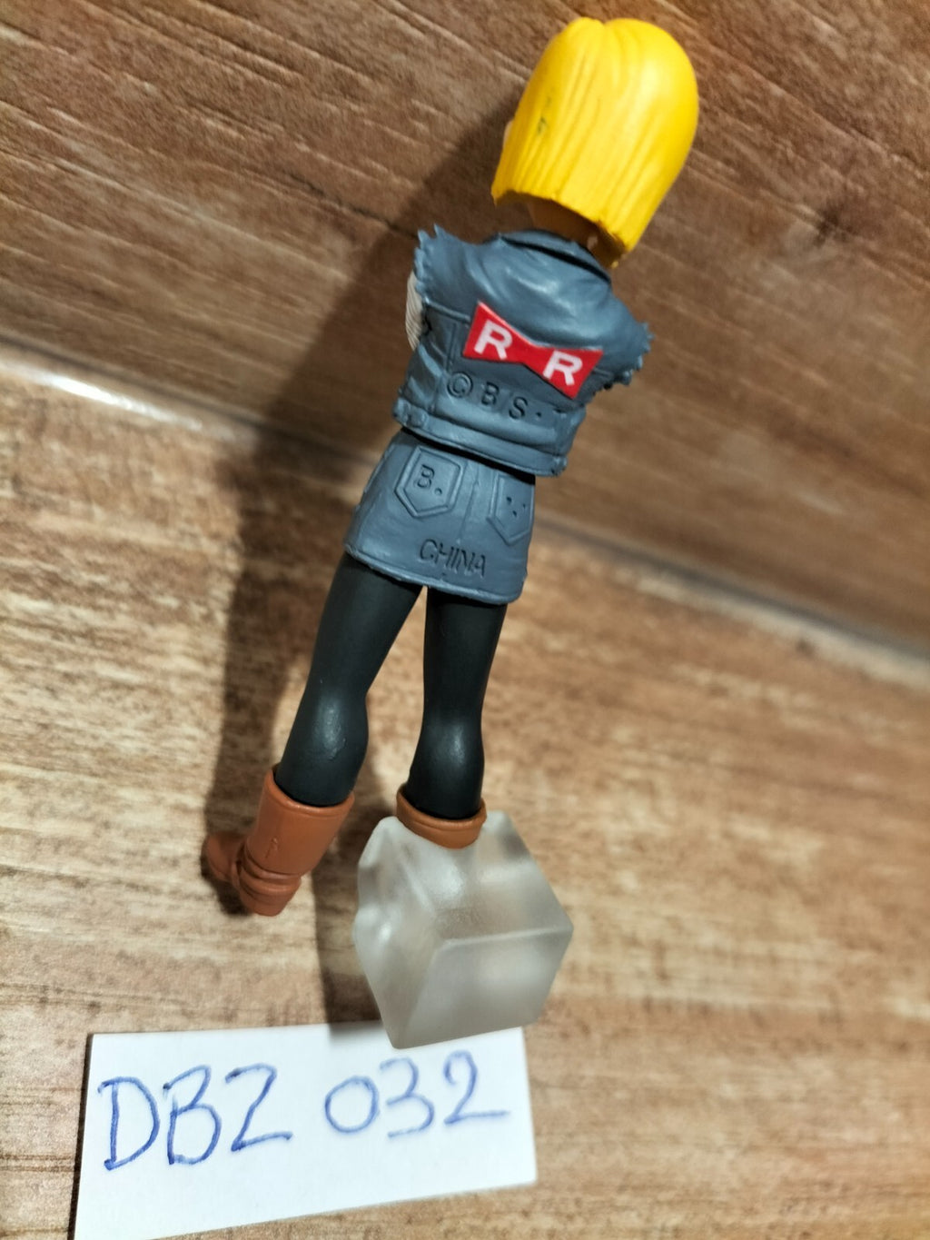 Figure DBZ 032: Android 18 - 7cm B/ST China Dragonball Bandai