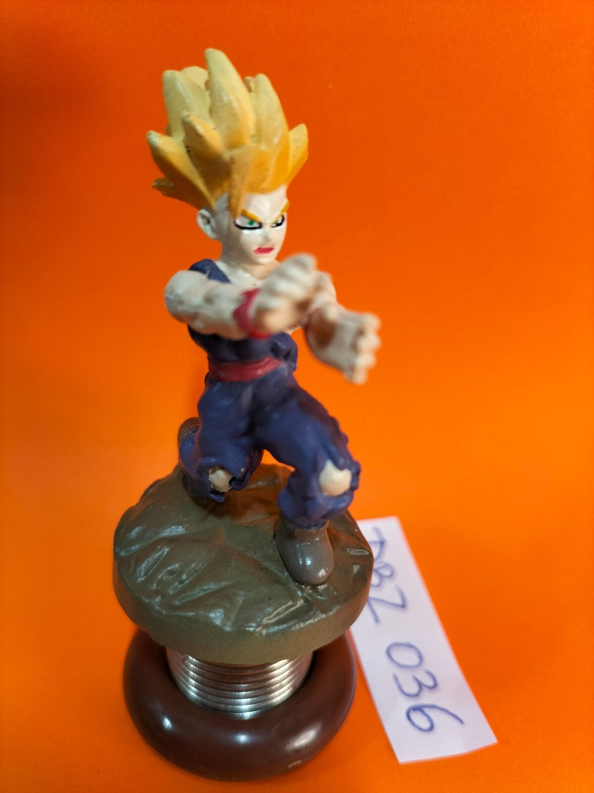 DBZ Figure 036: Gohan on a spring - 8cm Dragonball Bandai