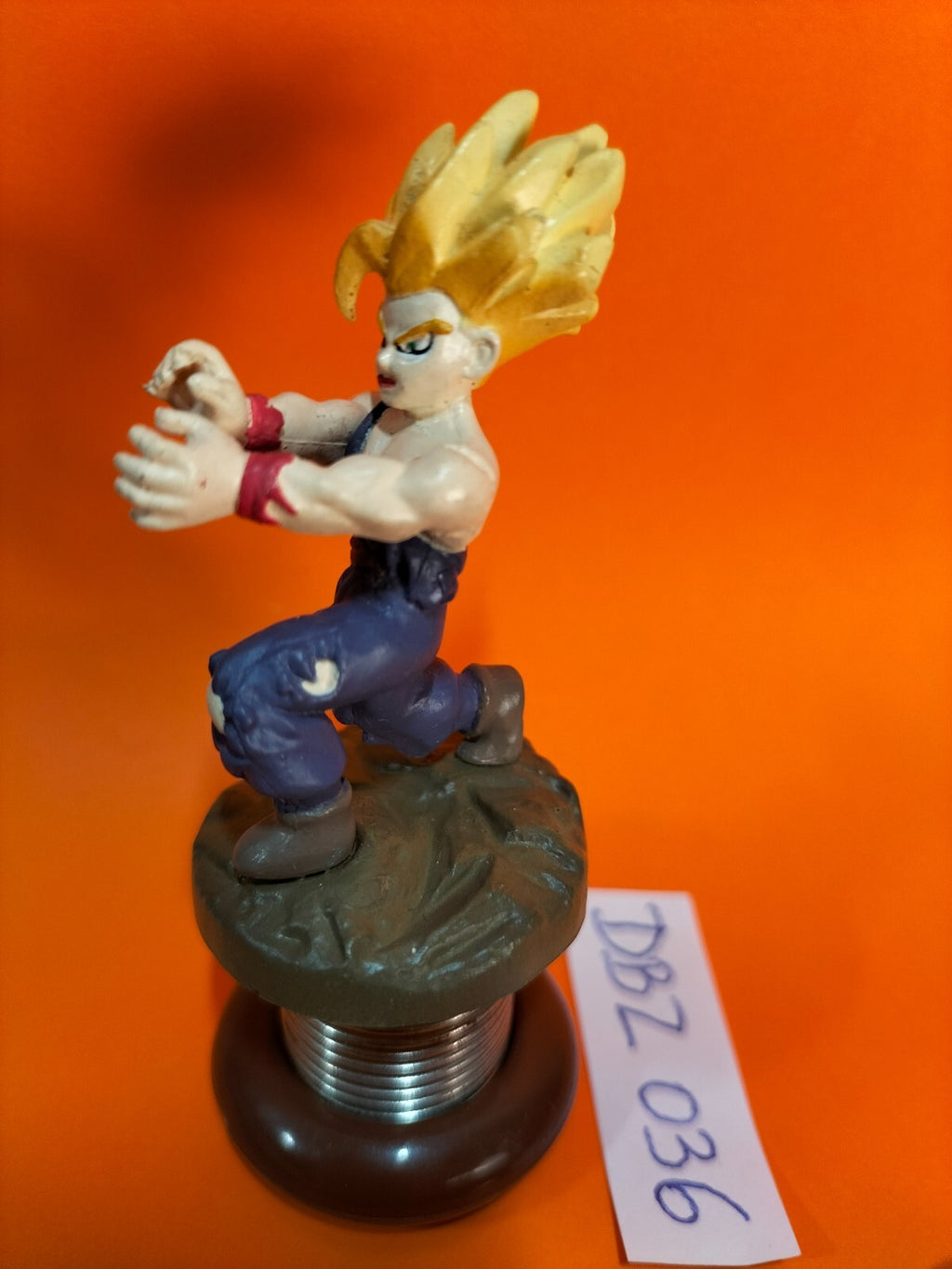 DBZ Figure 036: Gohan on a spring - 8cm Dragonball Bandai