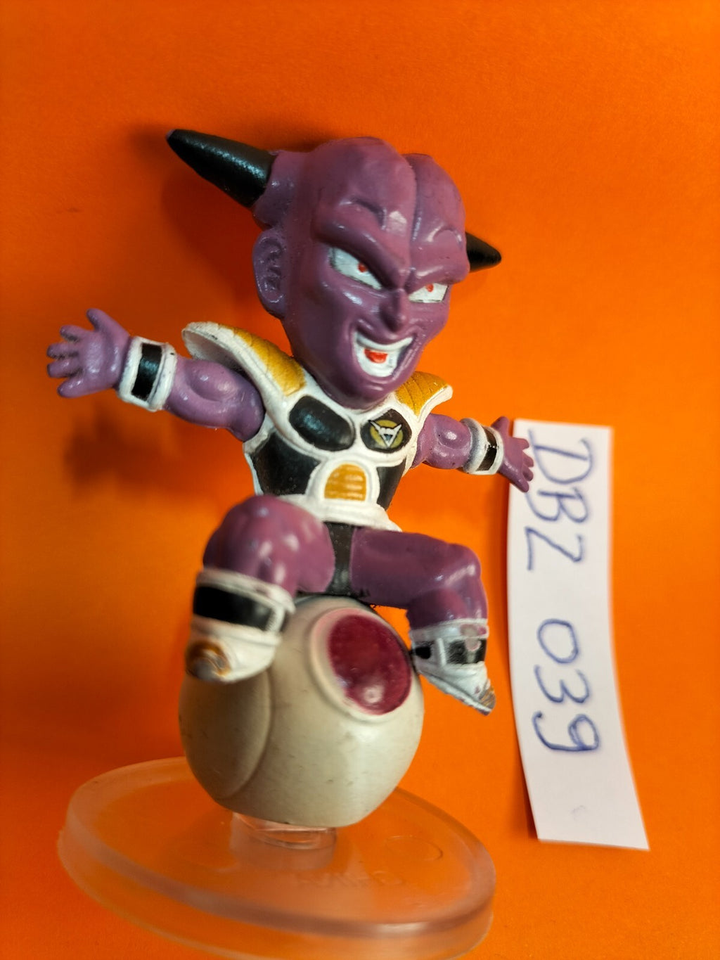Figure DBZ 039: Captain Ginyu 6cm - China Dragonball Bandai