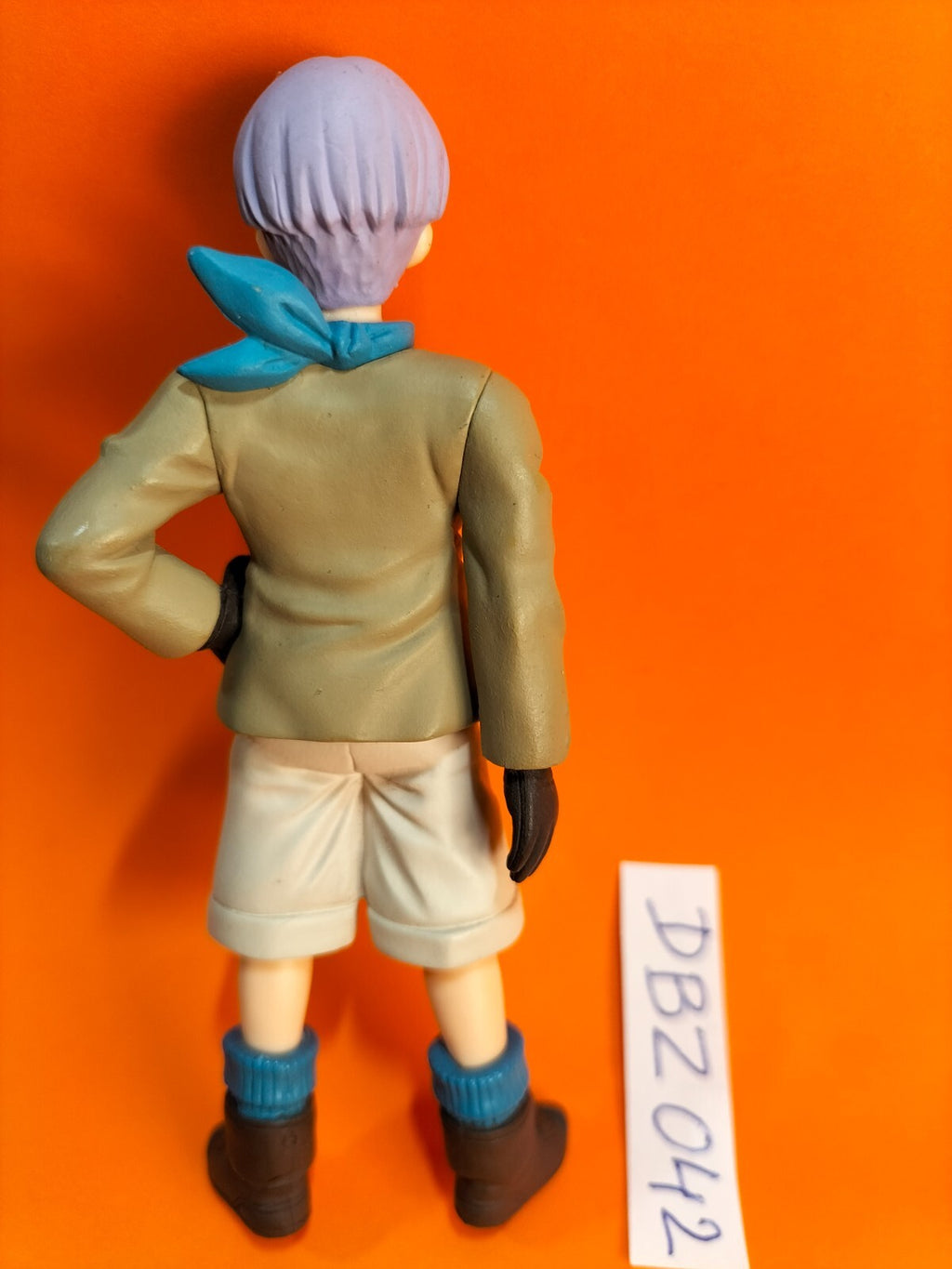 Figure DBZ 042: Trunks 10.5cm Dragonball Bandai