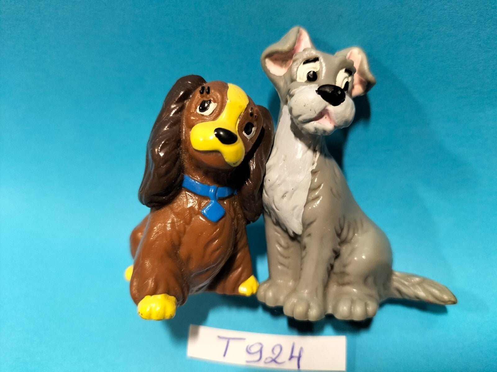 Figurine T924: Lady and the Tramp 4 &amp; 5.5cm Bully 1982