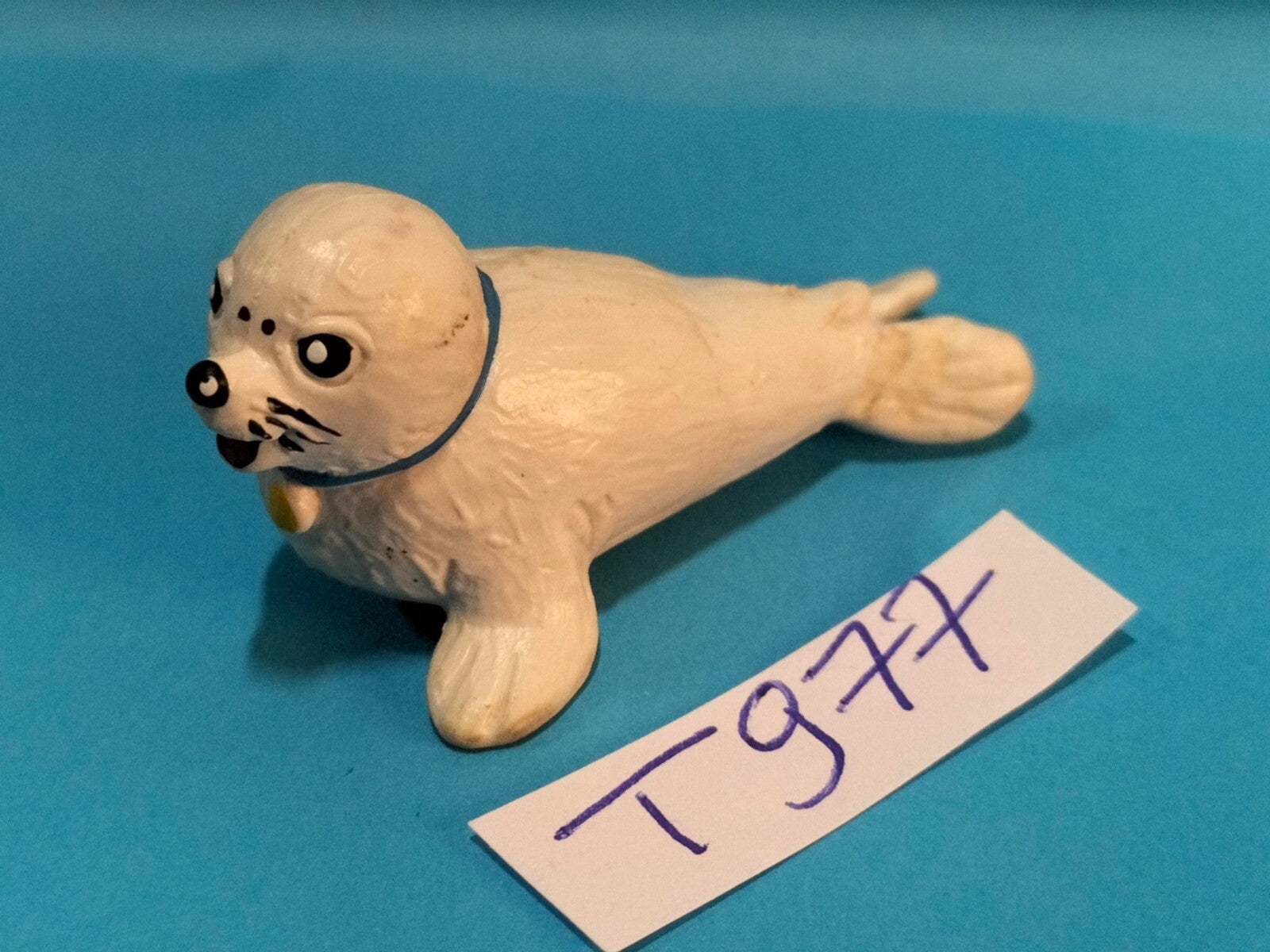 Figurine T977: Bibifoc Seal 6cm