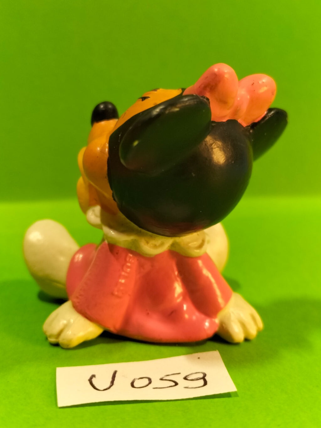 Figurine U059/U858: Minnie baby 5cm Bully 1985 W.Germany Disney baby