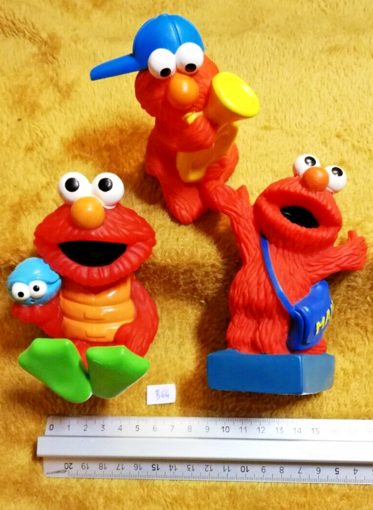 Lot B64 : 3 Figurines Jouets ELMO RUE SESAME street Henson