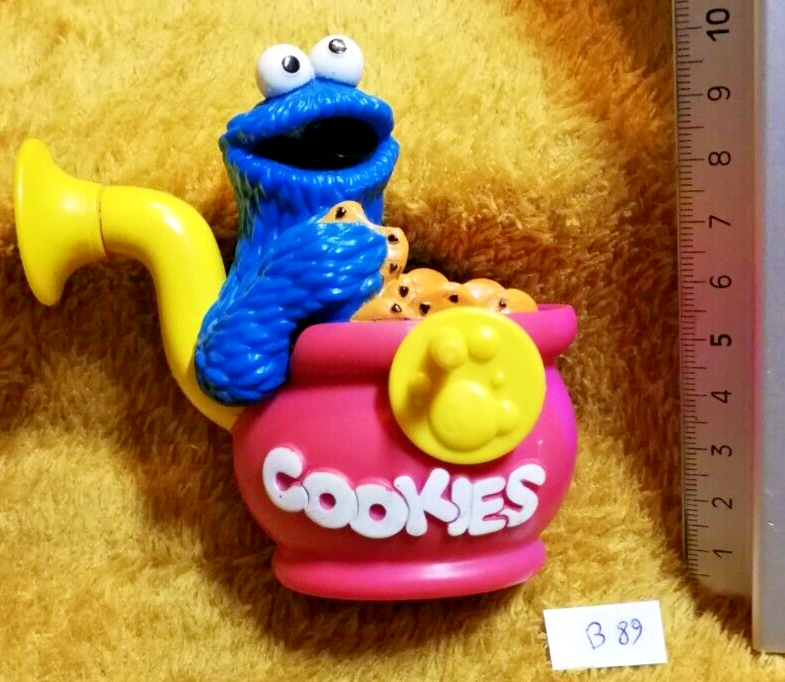 Figure B89: Cookie Monster SESAME STREET Henson bubble machine cookie jar