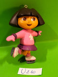 U210 Figurine: Dora the Explorer Ice Skater Christmas Decoration 9cm Viacom 2005