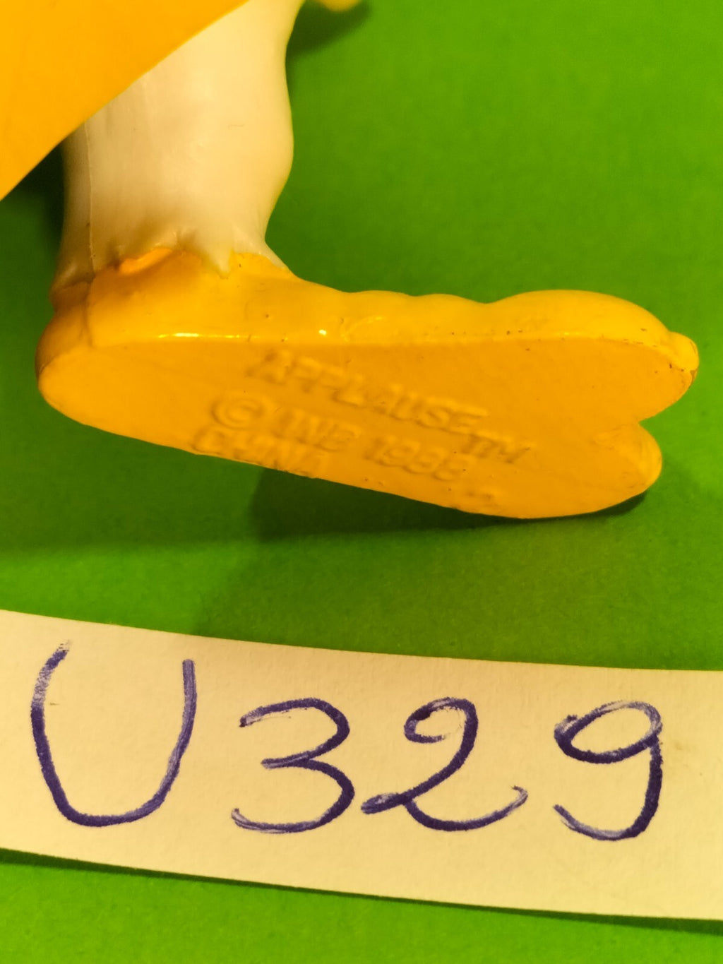 Figure U329: Foghorn Leghorn Henery Hawk/Charlie the Rooster &amp; Henry 1988 rare