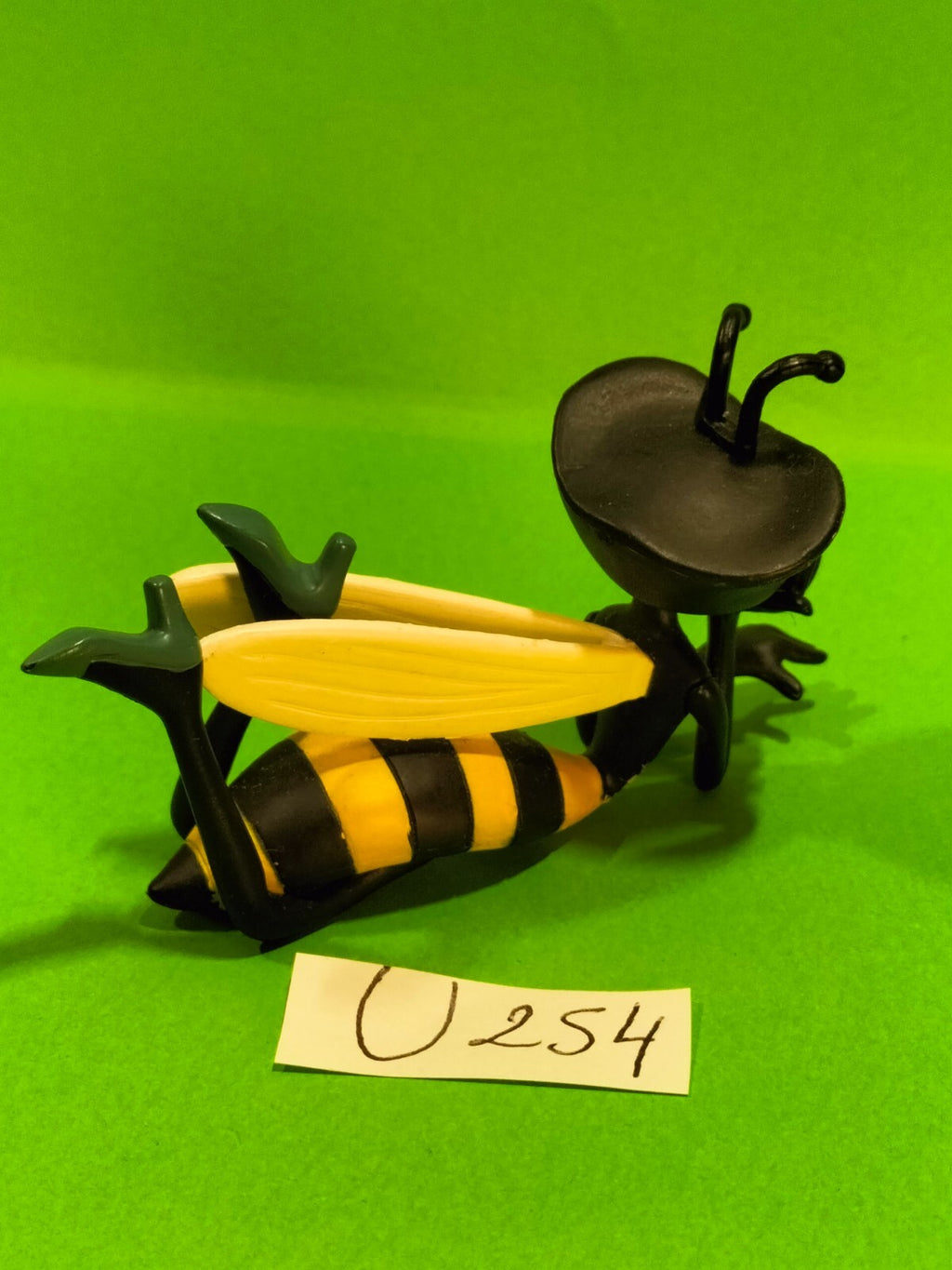 Figurine U254: Huguette the Wasp 7cm The Funny Little Creatures Plastoy 2003