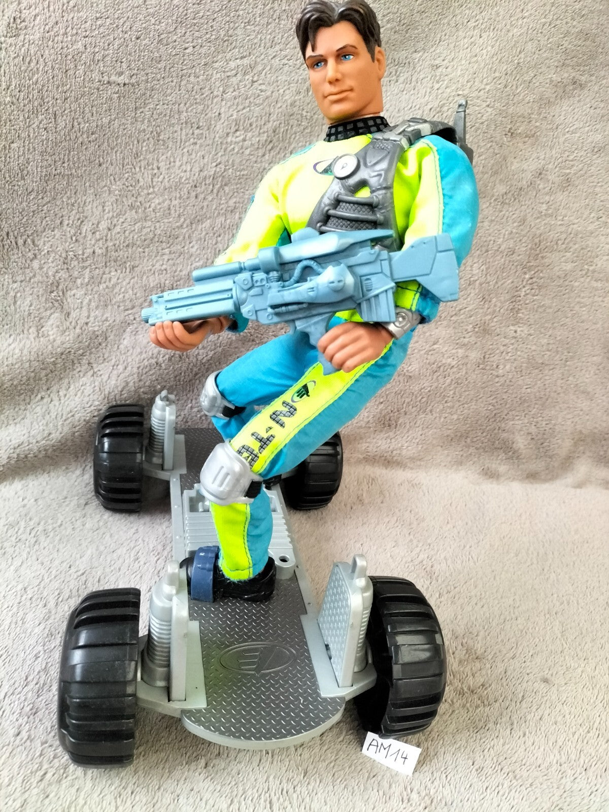 Action-Man AM14: Max Steel Tornado Chaser N-Tek skateboard Mattel 1998