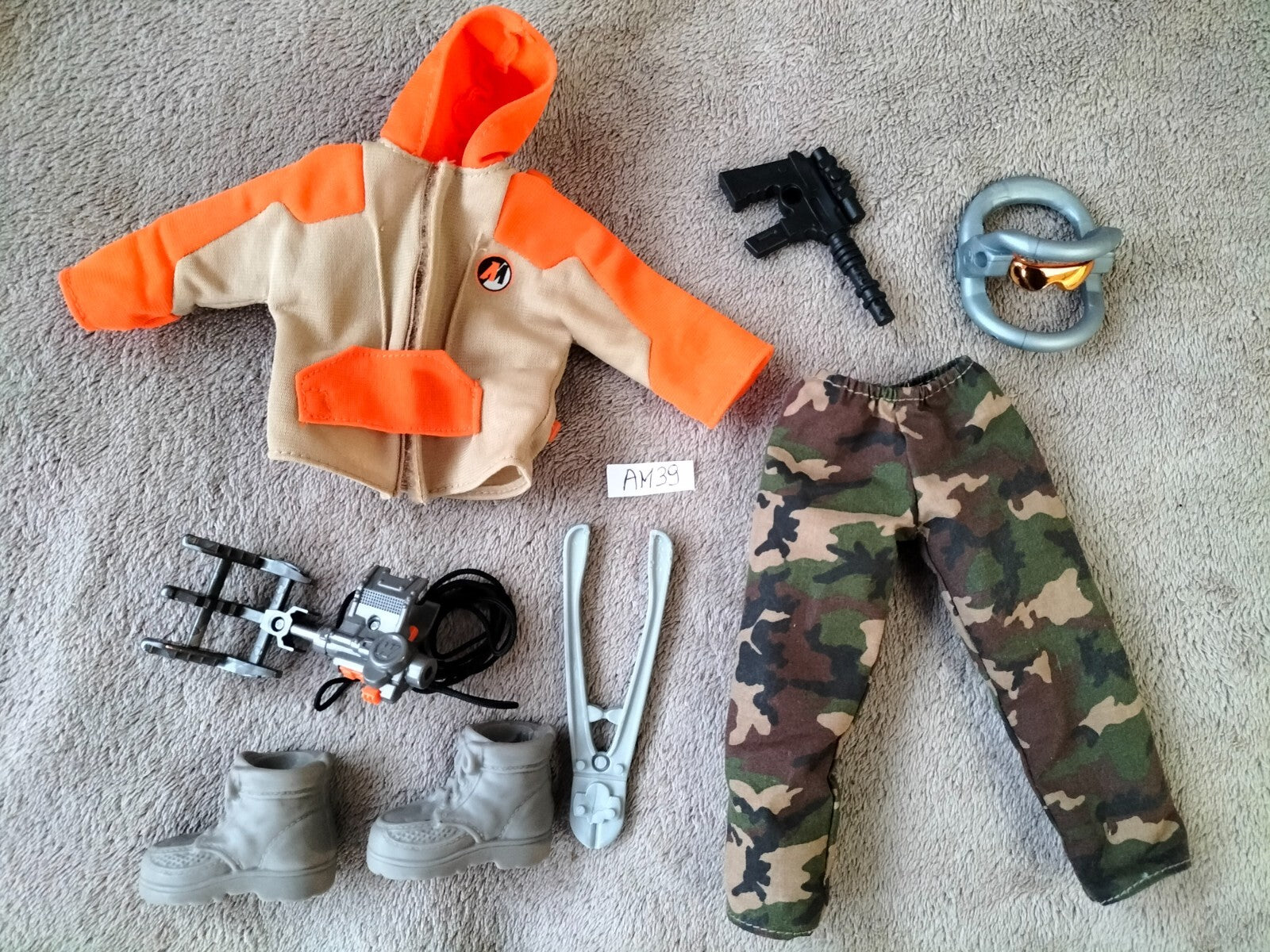 Action-Man AM39: Military Spy, Burglar, and Mountaineer - Hasbro - 1999