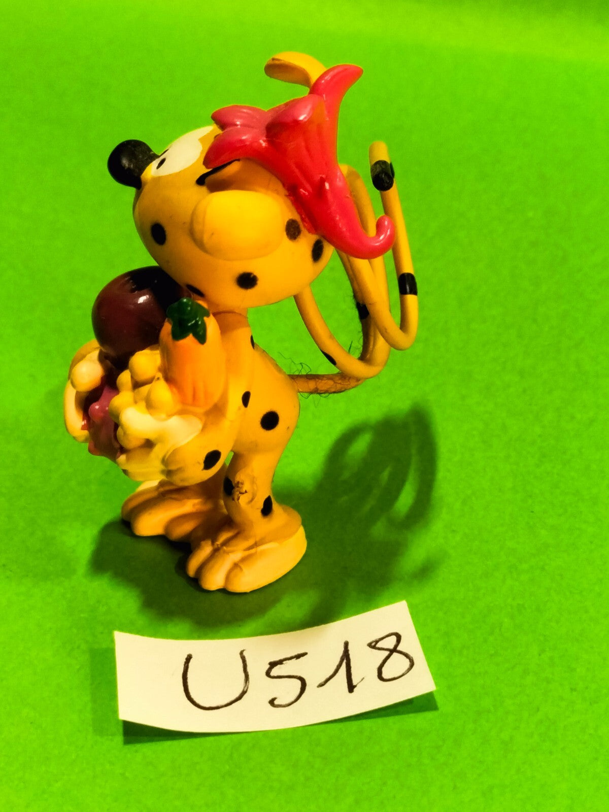 Figurine U518: Marsupilami fruits 2000 Plastoy 5cm egg