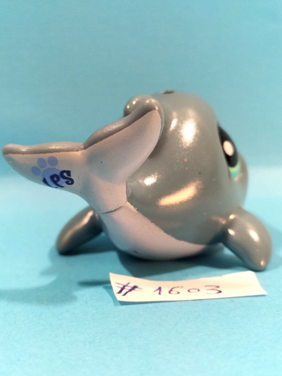 LITTLEST PETSHOP figurine: DOLPHIN #1603 (dolphin)