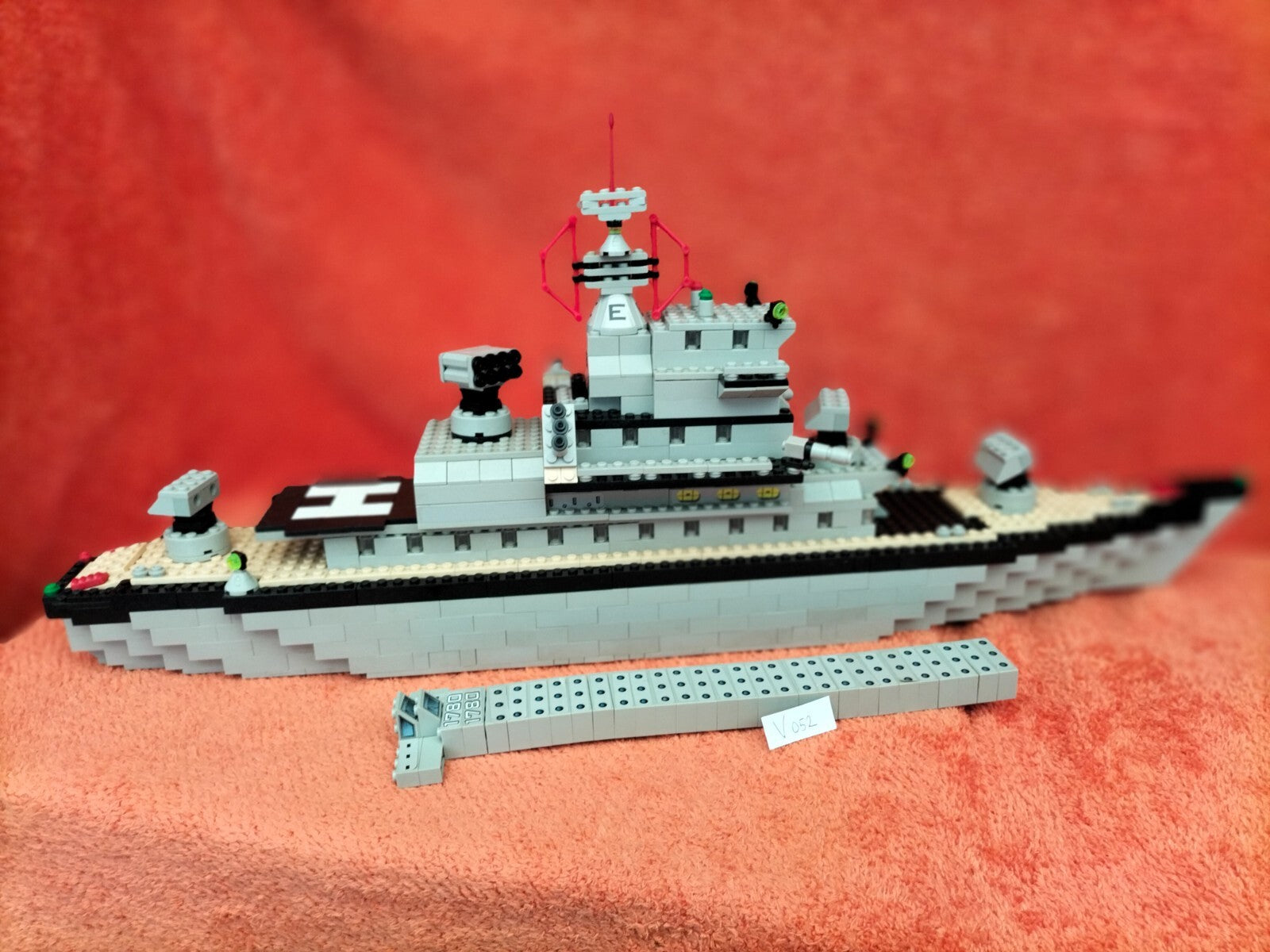 Lot V052: Mega Bloks Battleship 9760, almost complete