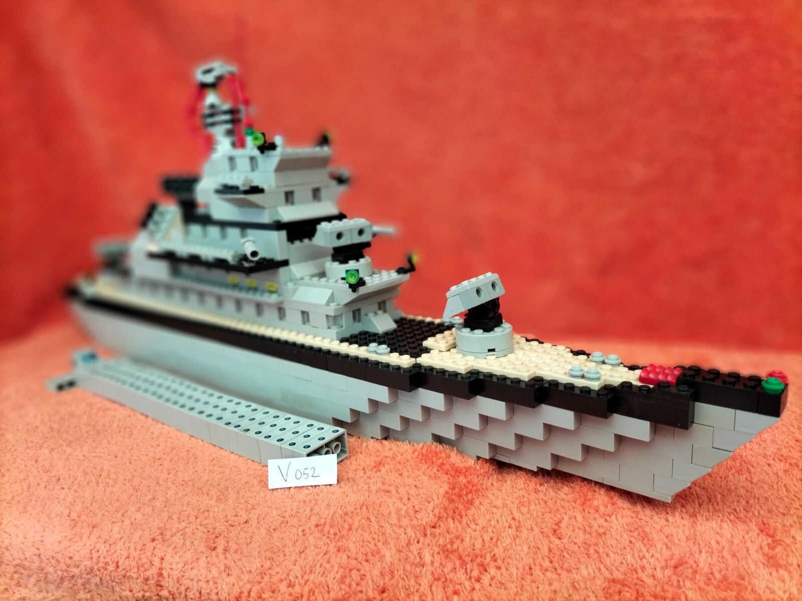 Lot V052: Mega Bloks Battleship 9760, almost complete