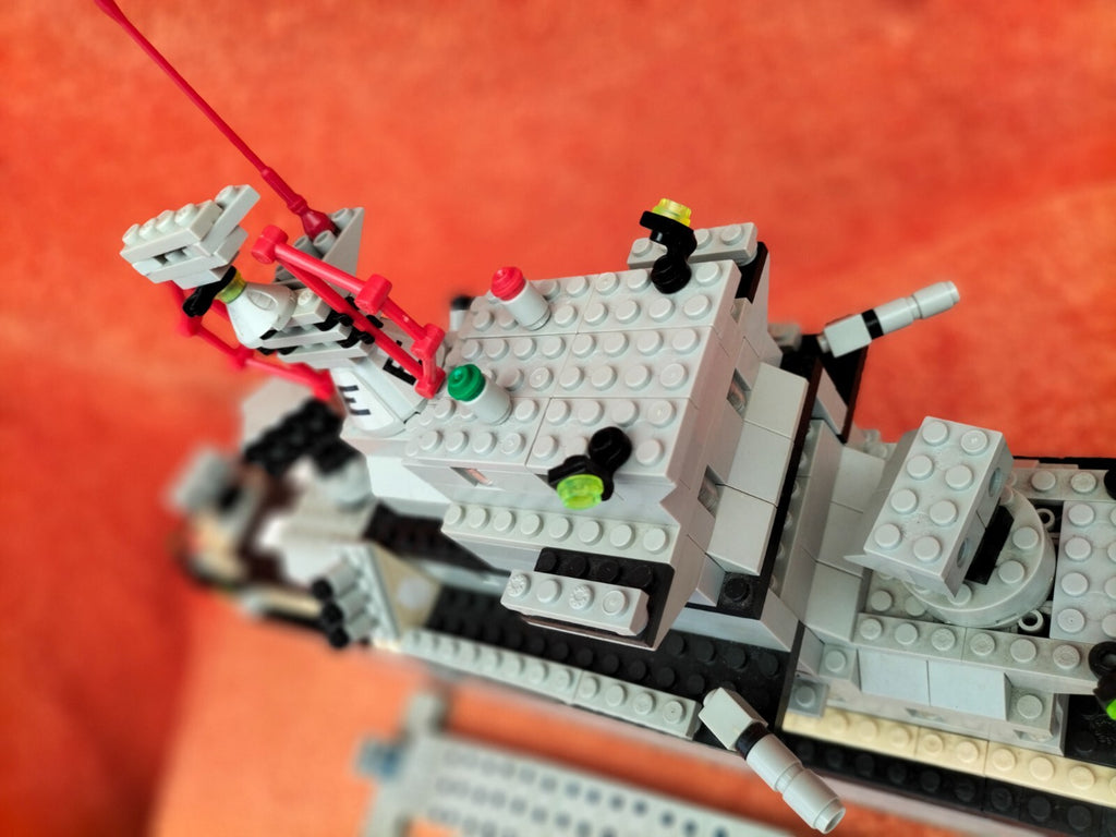 Lot V052: Mega Bloks Battleship 9760, almost complete