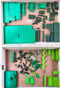 Lot V071: 420g of green &amp; khaki Mega Bloks loose pieces (compatible with Lego)