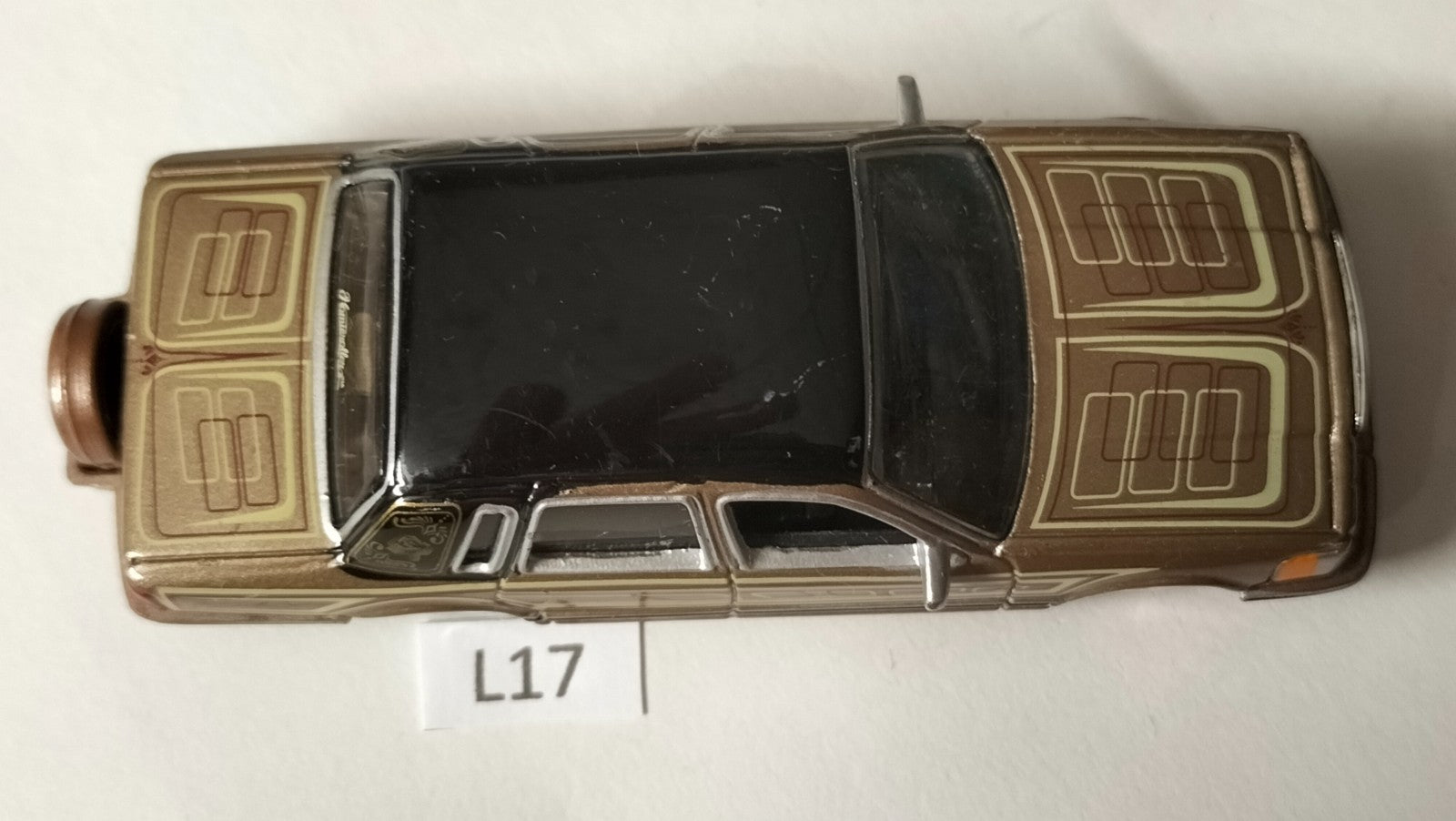 Car L17 Jada Toys '90 LINCOLN TOWN CAR LOWRIDER Homie Rollerz