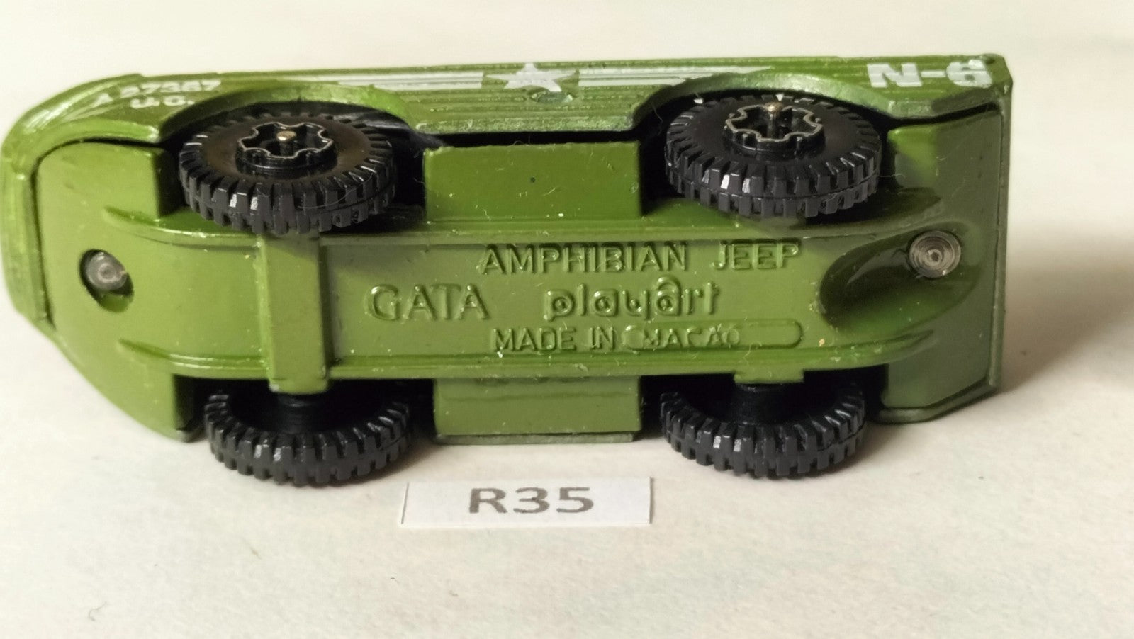 R35 Gata Playart Amphibian Jeep Car