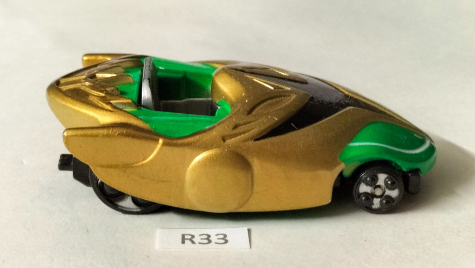 R33 Bandai Power Rangers Ninja Storm Green Samurai Action Racer Car 2002