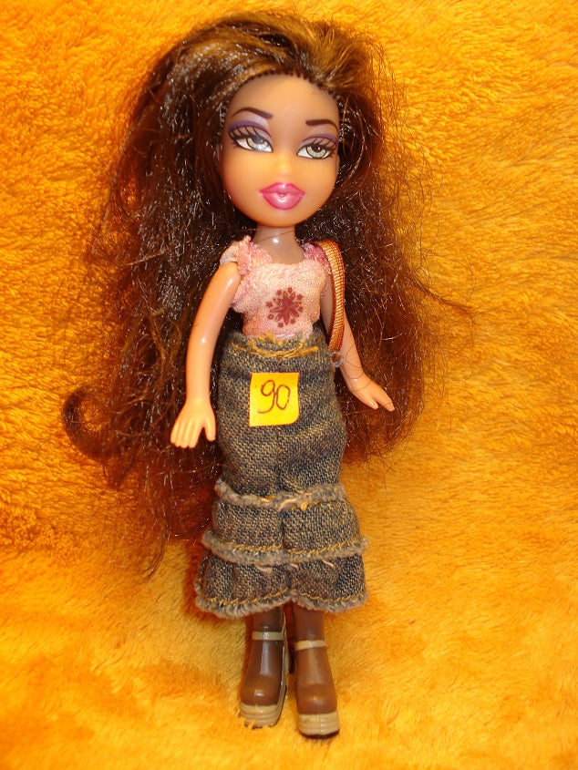 MINI BRATZ Doll No. 090 *12cm* Excellent condition *Buy 6 = free shipping