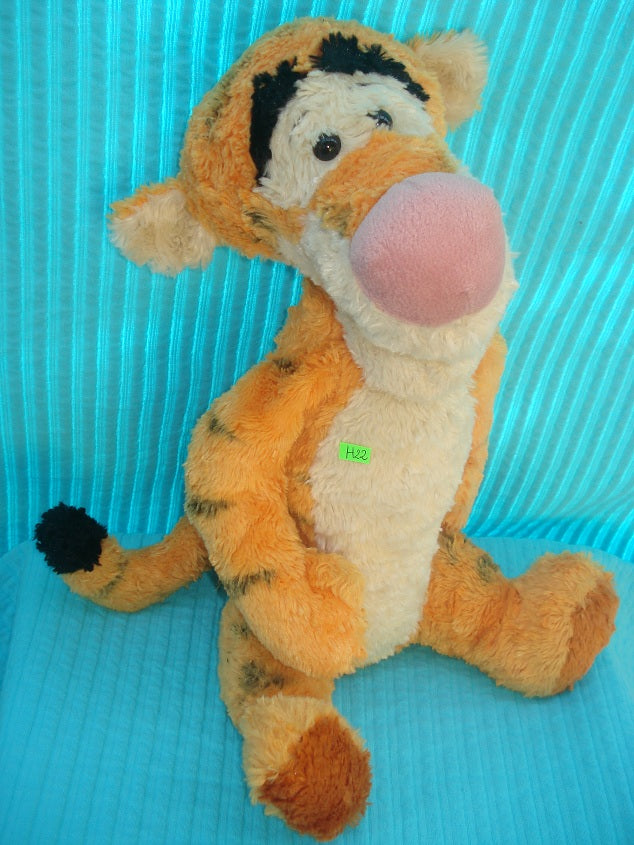 Plush n°H22: TIGROU * Winnie * Disneyland 40cm
